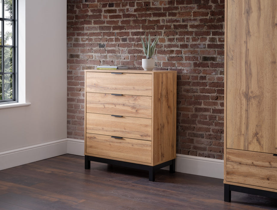 Bali 4 Drawer Chest - Light Oak