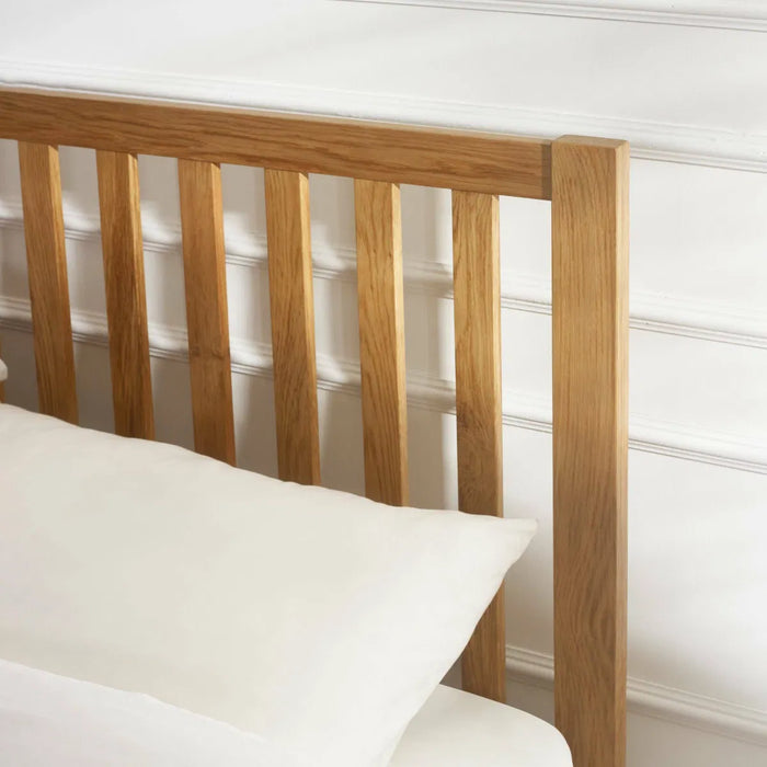 Coxmoor 135cm Bed