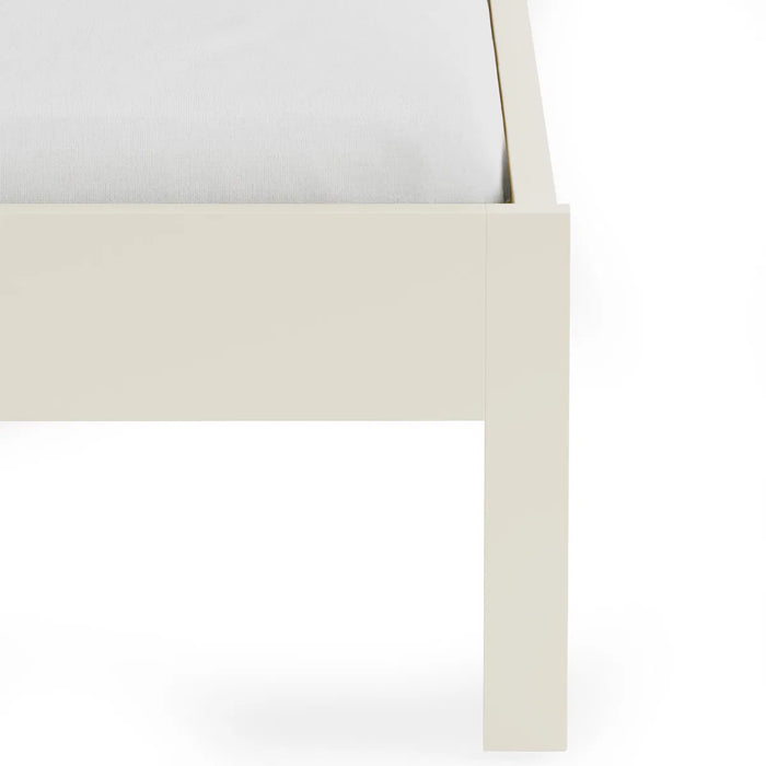 Coxmoor 135cm Bed