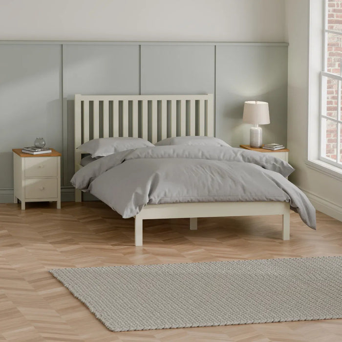 Coxmoor 135cm Bed
