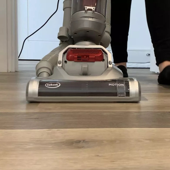 EW3001 - MOTION Pet Upright Bagless Vacuum Cleaner