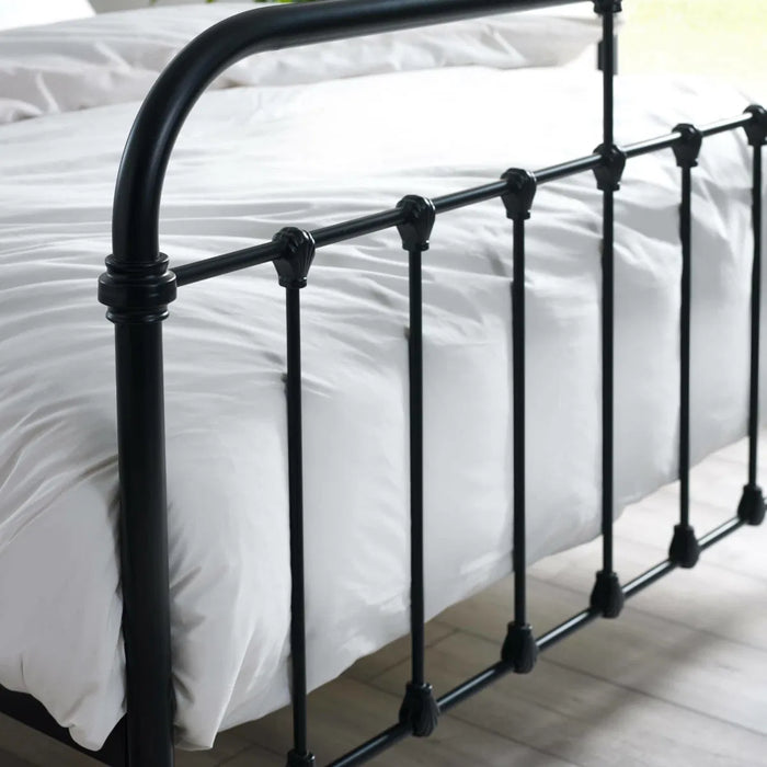 Logan 120cm Small Double Metal Bed - Black
