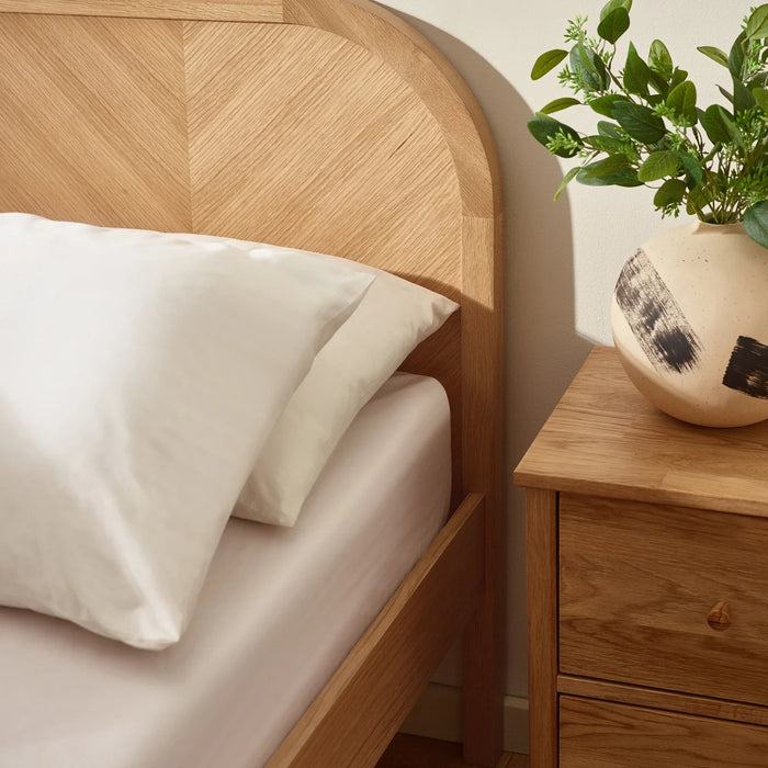 Milo Oak Chevron 135cm Double Bed