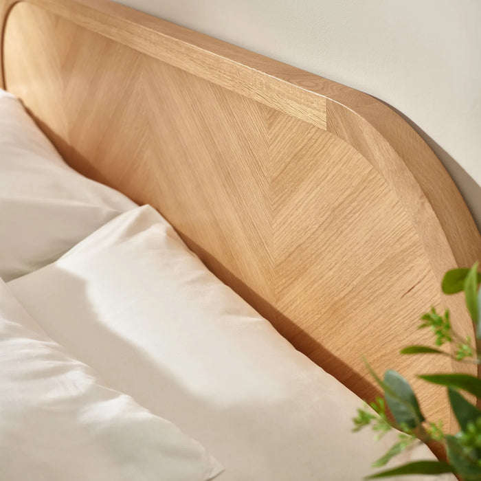 Milo Oak Chevron 135cm Double Bed