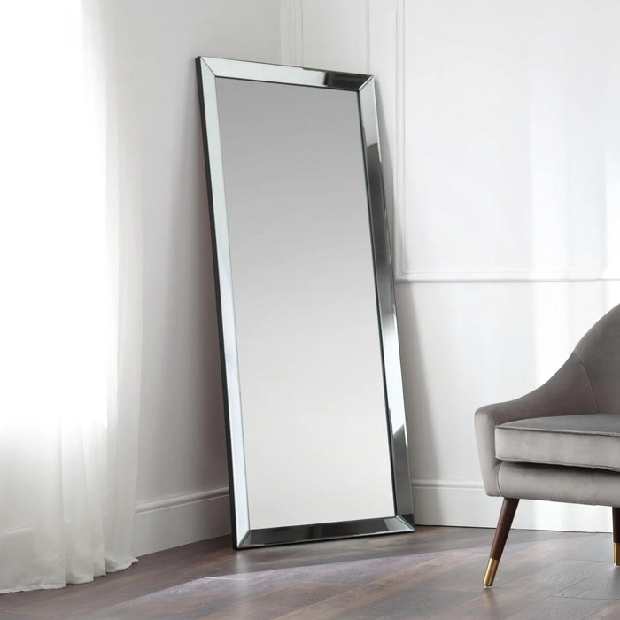 Soprano Lean-To Dress Mirror