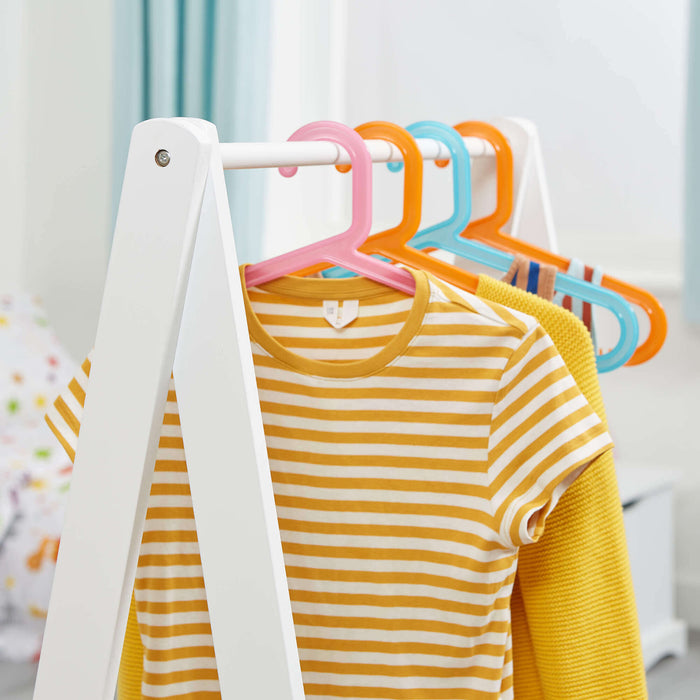 Children's Dressing Rail