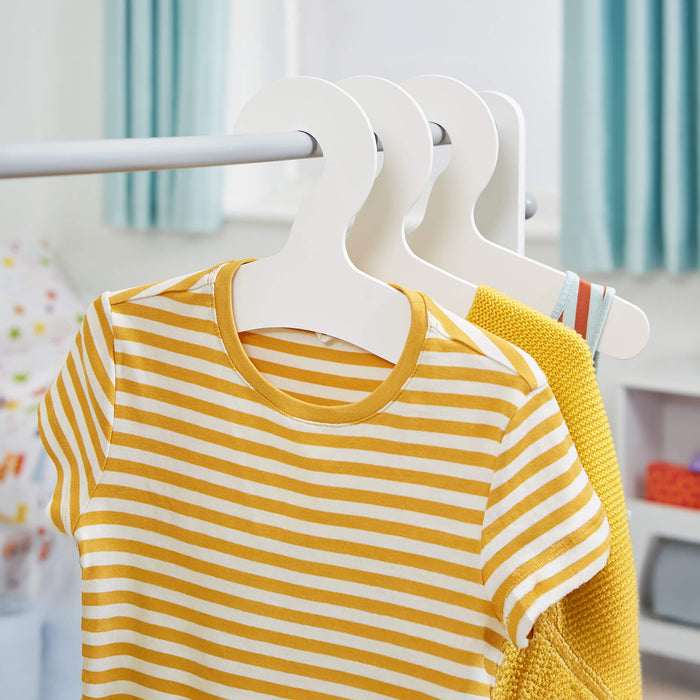 Kids Hanging Rail with Extra Storage