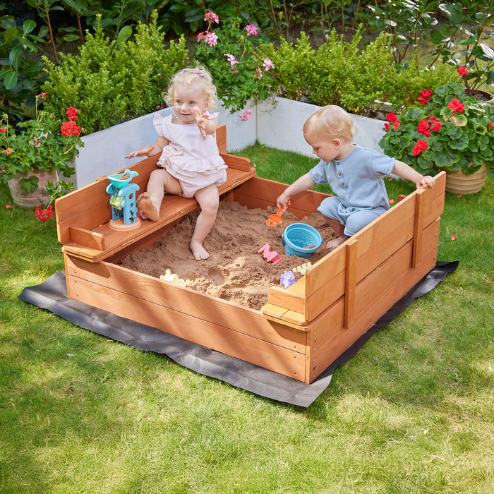 Kids Sandpit With Seating and Cover